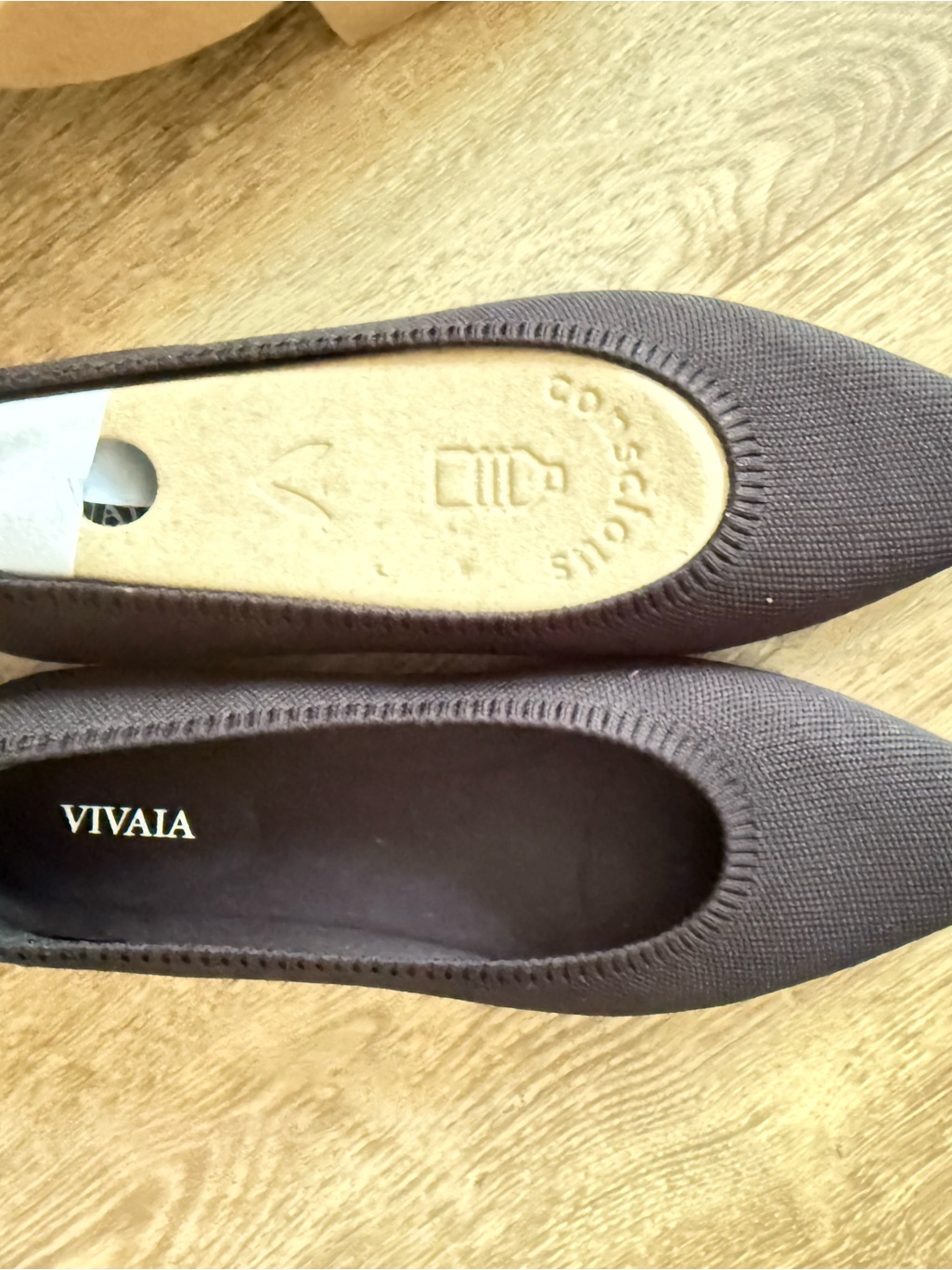 Brand New Vivaia Aria5 Black Flats  Eu 39